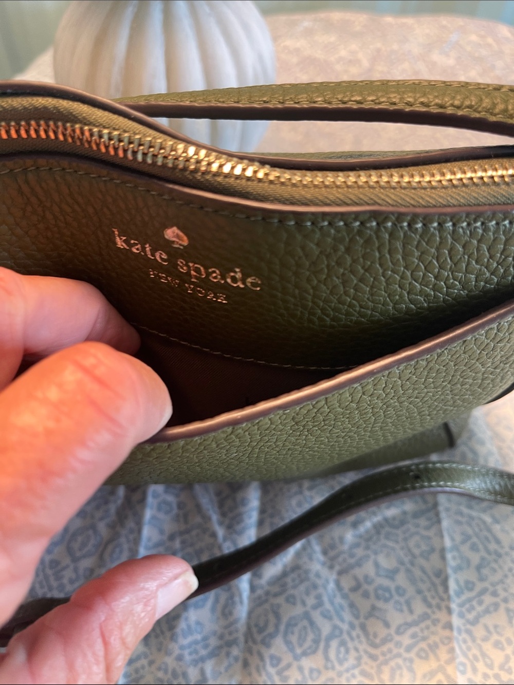 kate spade Olive Green Pebbled Leather Crossbody Bag - Picture 3 of 11